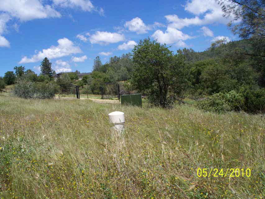 100_0300_Bottom_Well-Power-Road_N