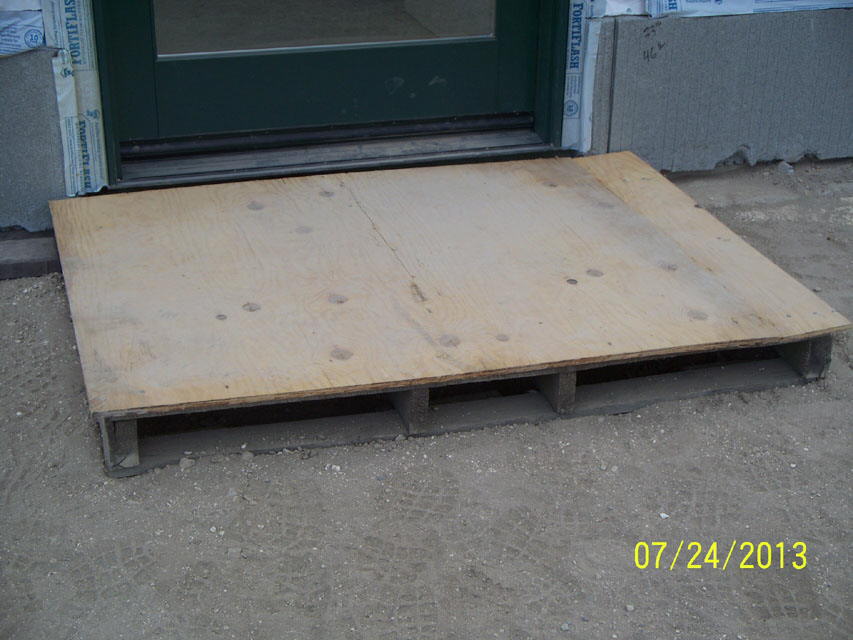 FrontDoorLanding_1921