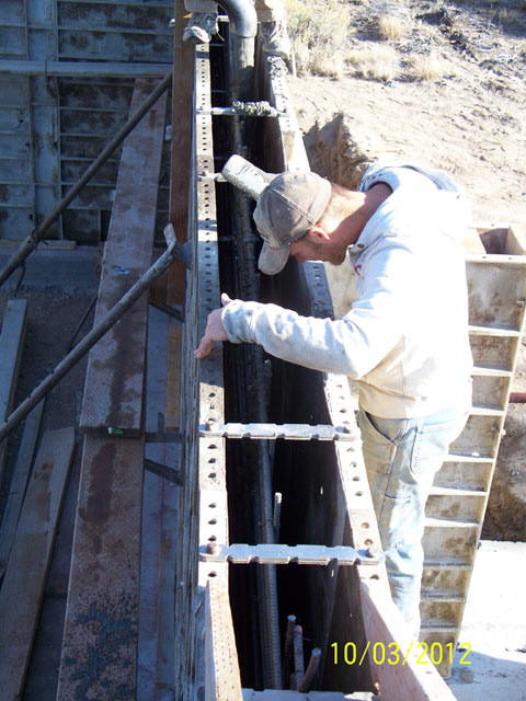 Garage_WallPour_0874