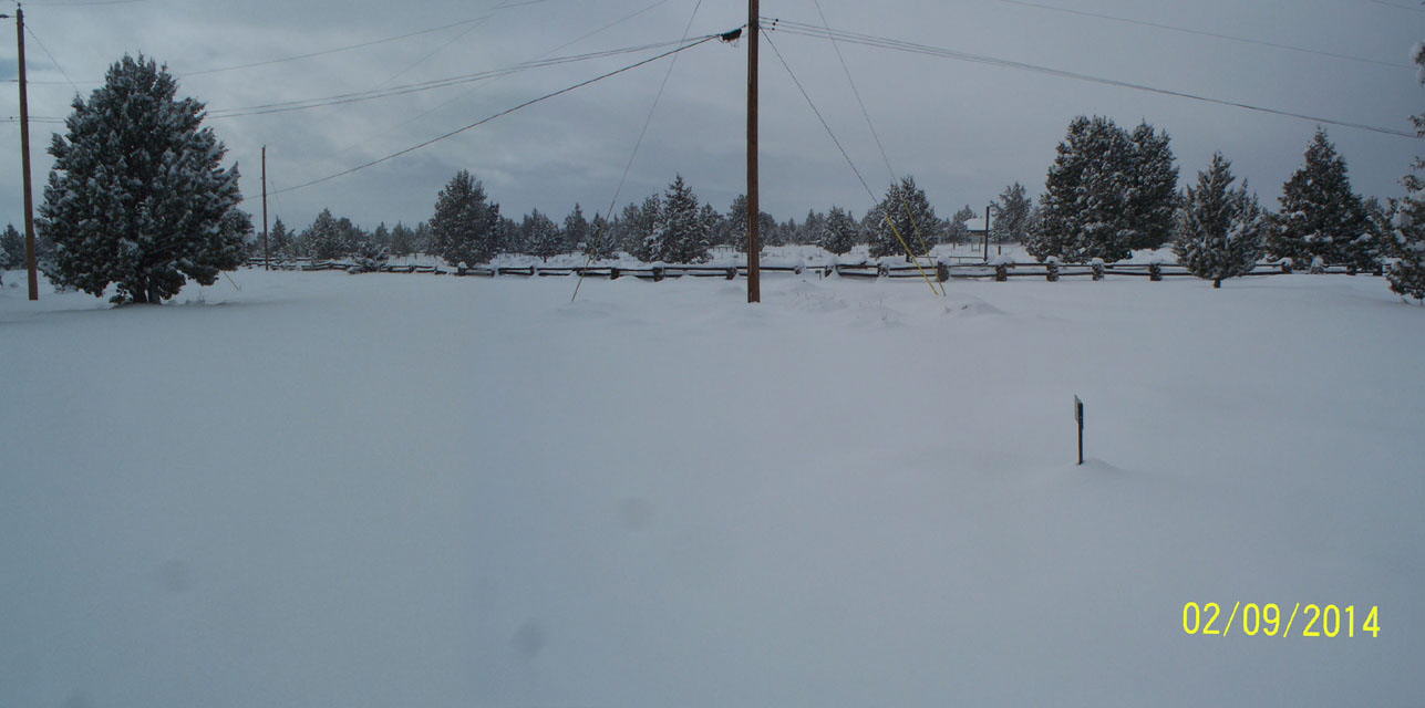 SnowRoadNotPlowed_2138_2139